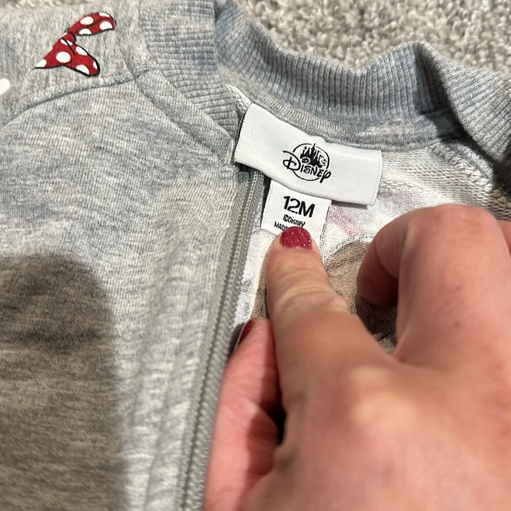 Disney‎ Parks Official Walt Disney World Minnie Mouse zip up gray jacket 12 mon